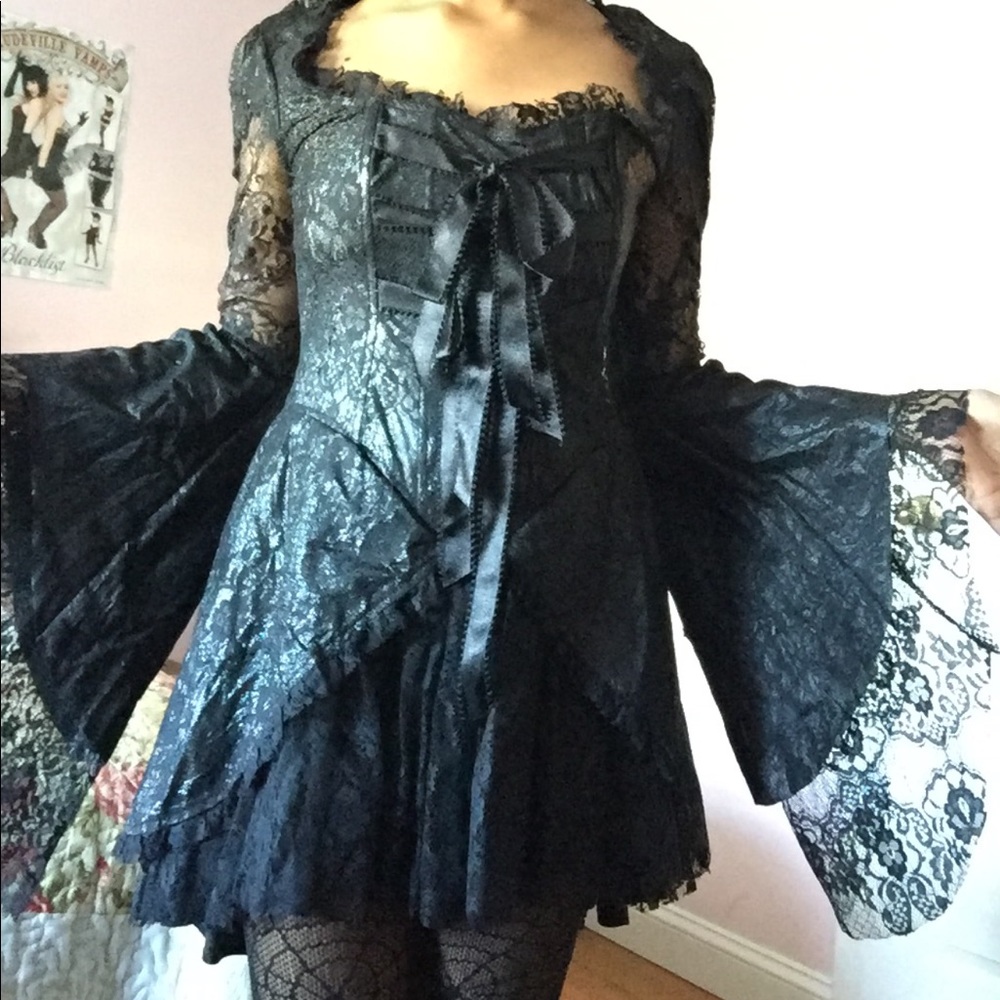♠️ VERY rare lip service blood canticle dress!🕷🕸
